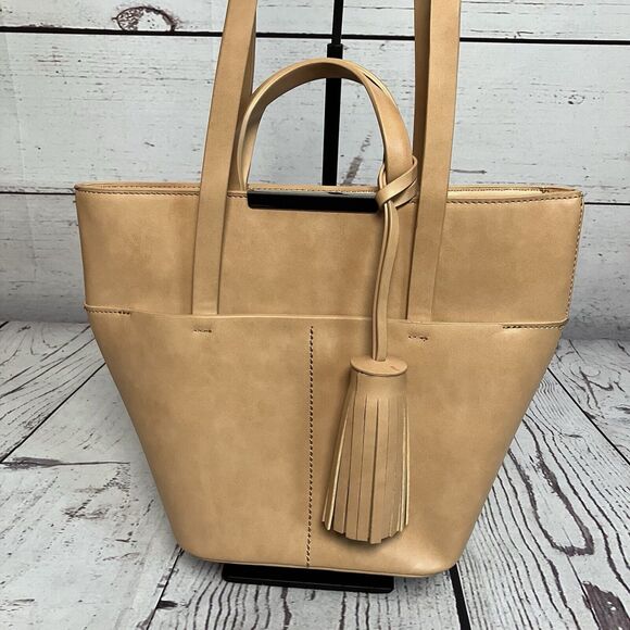 Zara Vegan Leather‎ Tan Handbag Tassel Charm Neutral Boho Bucket Bag - Picture 2 of 14